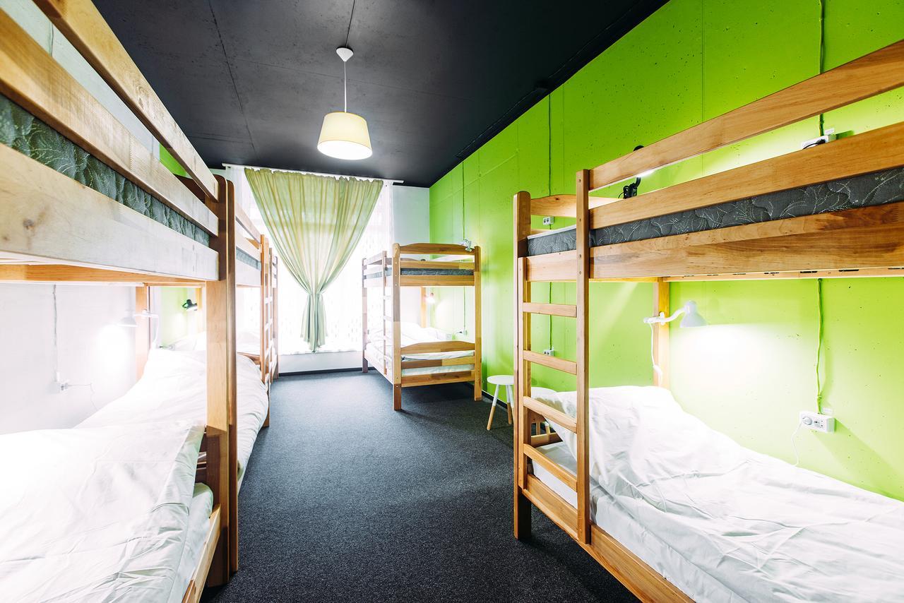 Happy Hostel Kiev Exterior photo