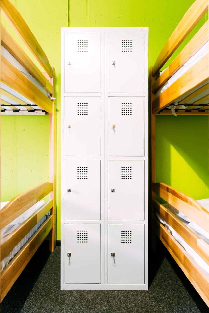 Happy Hostel Kiev Exterior photo