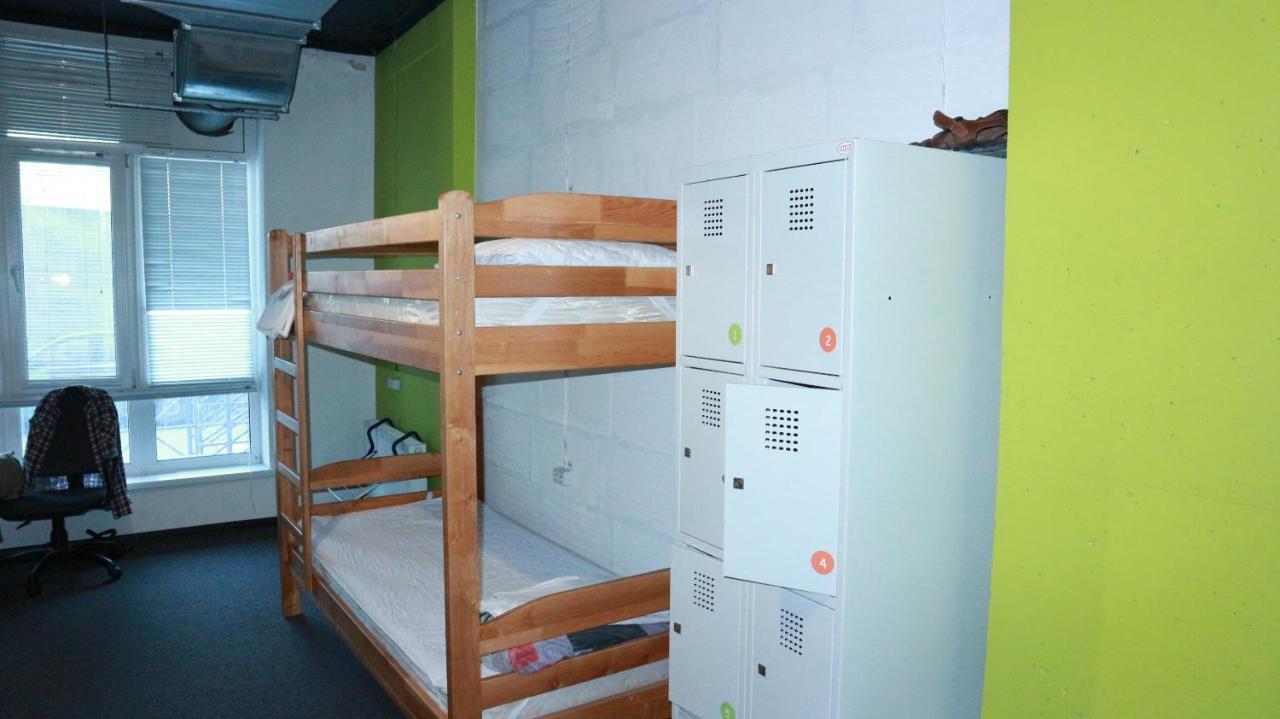 Happy Hostel Kiev Exterior photo